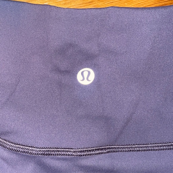 lululemon Cropped Leggings - Picture 5 of 6